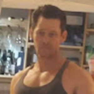 Meet your Posher, Ismael camilo